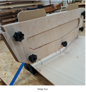 MOBY FUN Kajak auf dem Wasser