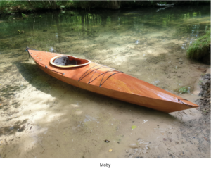 MOBY Kajak auf dem Wasser